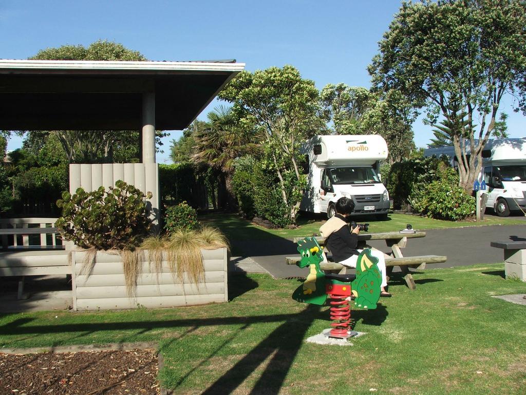 New Plymouth Top 10 Holiday Park Exterior foto