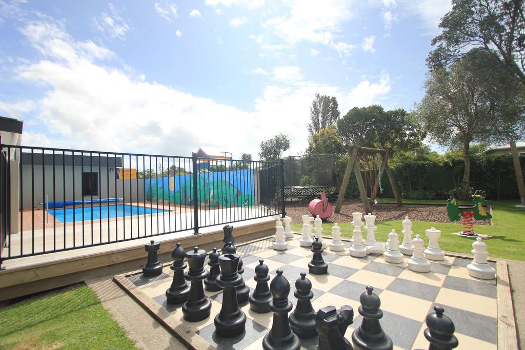New Plymouth Top 10 Holiday Park Exterior foto